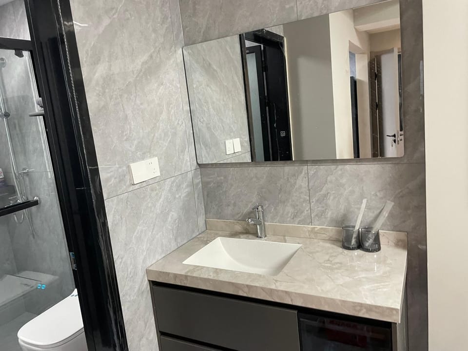 Shower, Toilet, Bathroom