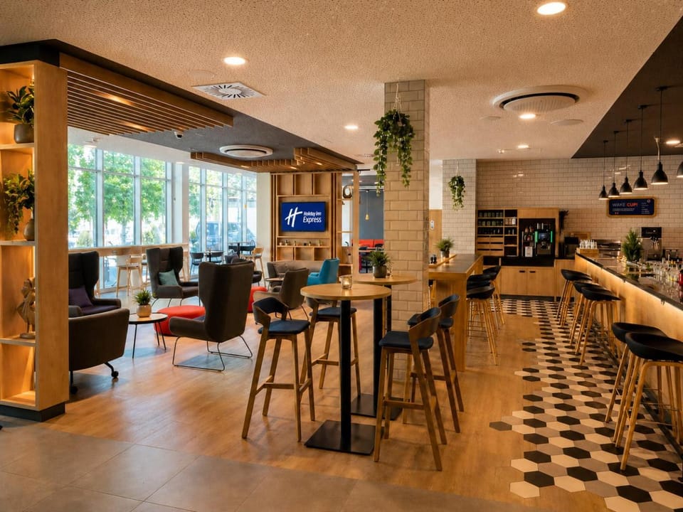 Lounge or bar