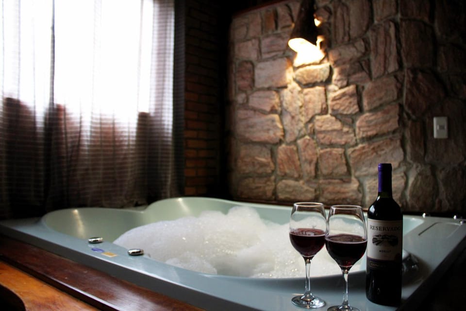 Hot Tub, Drinks