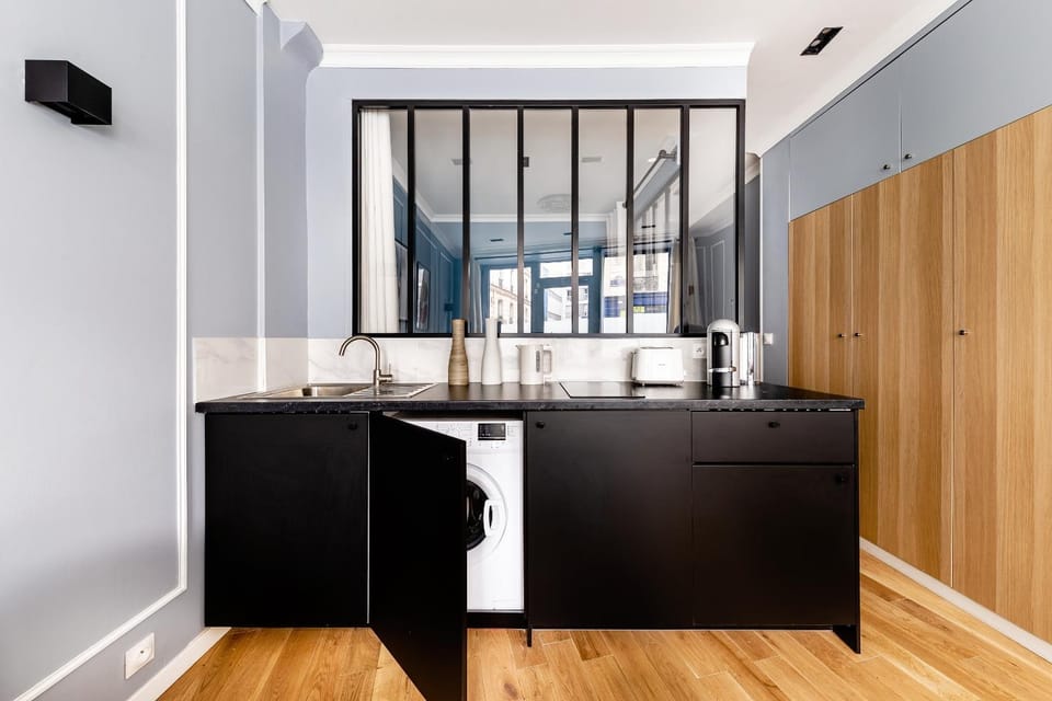 Suite Notre Dame 1 Bedroom Apartment in Paris