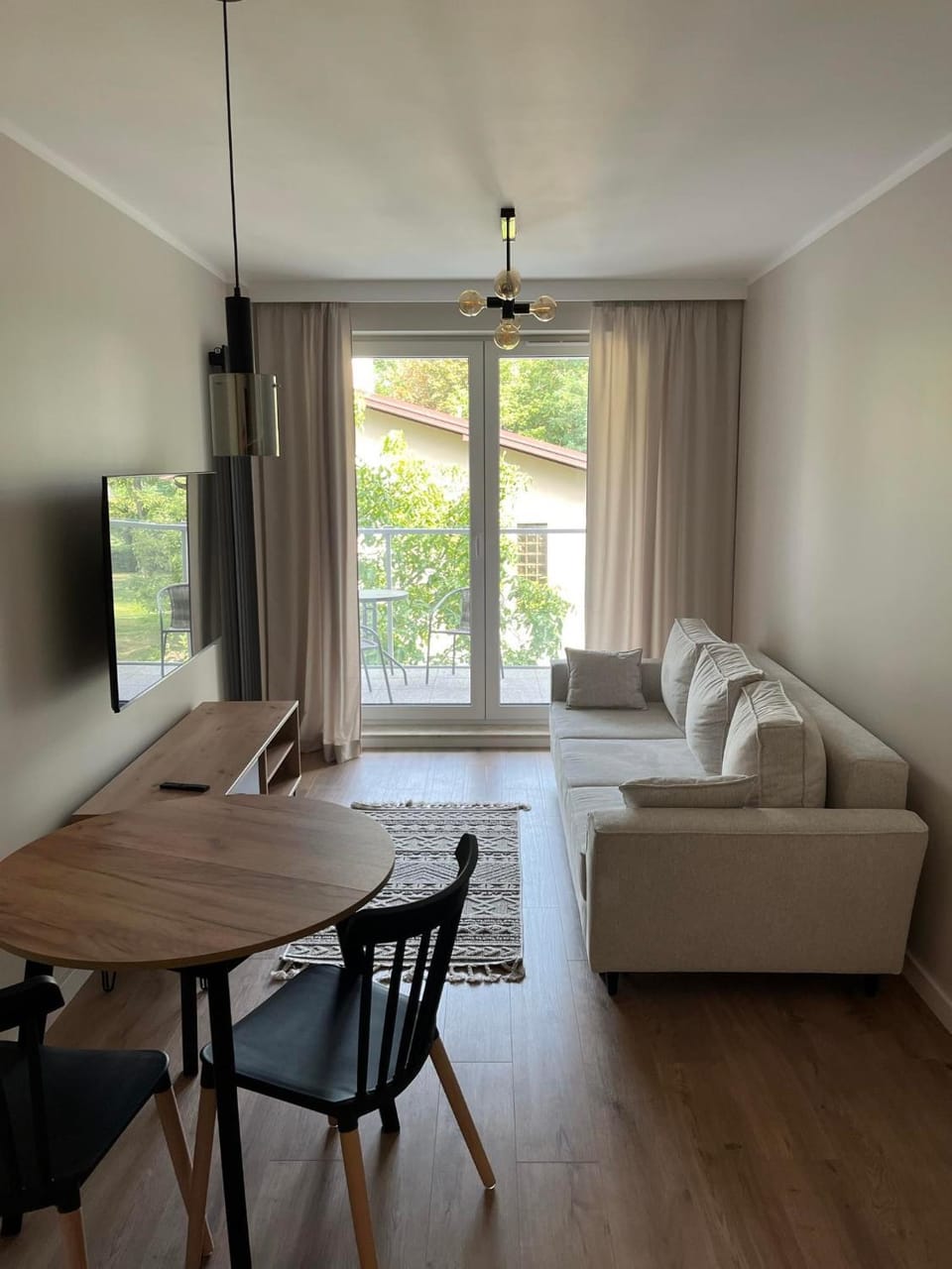 Apartament przy stacji kolejowej Apartment in Masovian Voivodeship