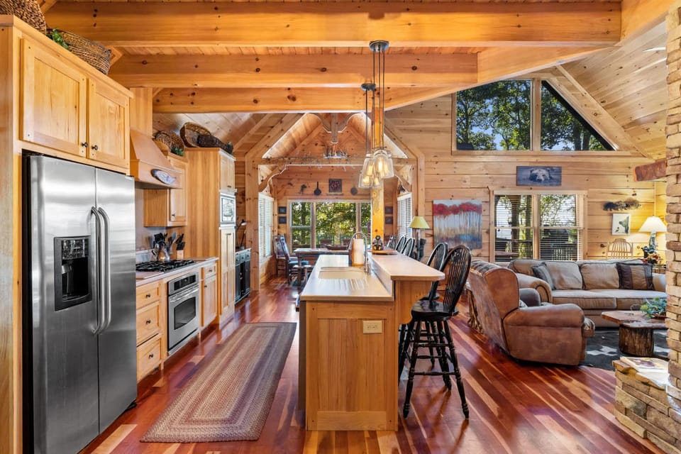 Views for Miles Outdoor Fireplace~ Shuffleboard House in Georgia