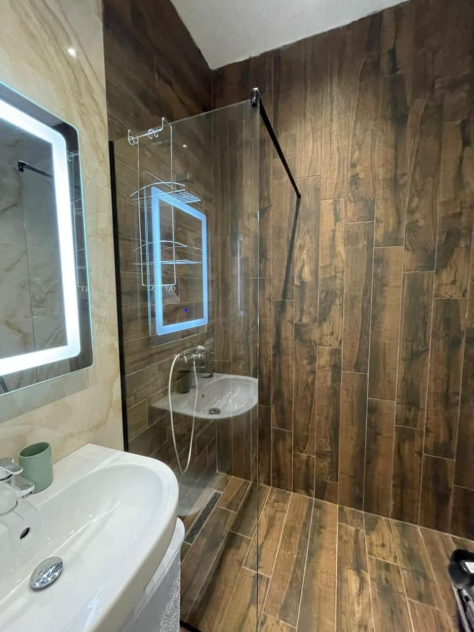 Relaxed Comfort Nr1 k07 Apartment in Tirana County, Albania