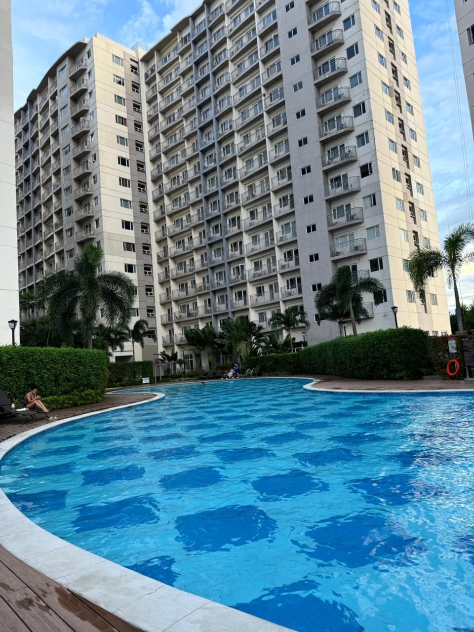 Swimming pool, Swimming pool