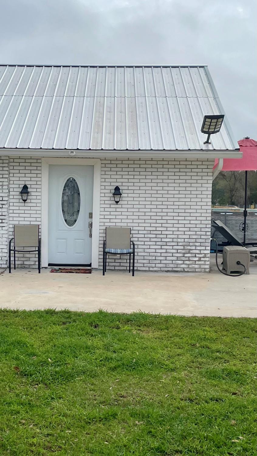 Studio B Apartment in Auburndale