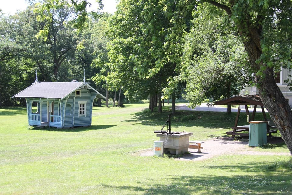 Area and facilities