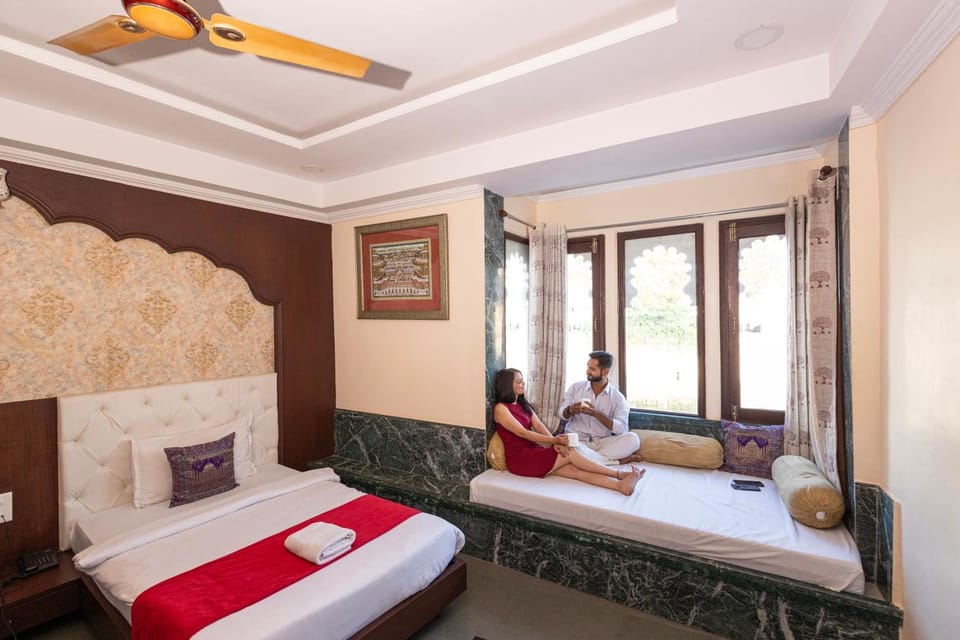 Mannat Udaipur Lakeview Boutique Hotel in Udaipur