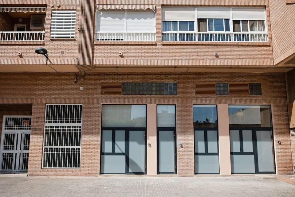 Lofts plaza Orense A New and close to the beach Apartment in Valencia