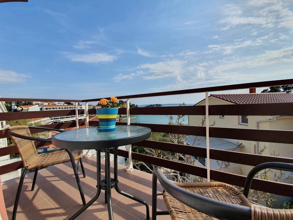 View (from property/room), Balcony/Terrace