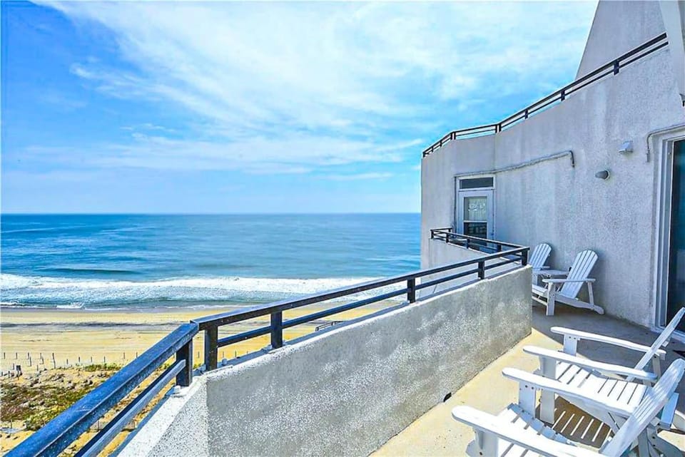 Pyramid 10C House in Ocean City