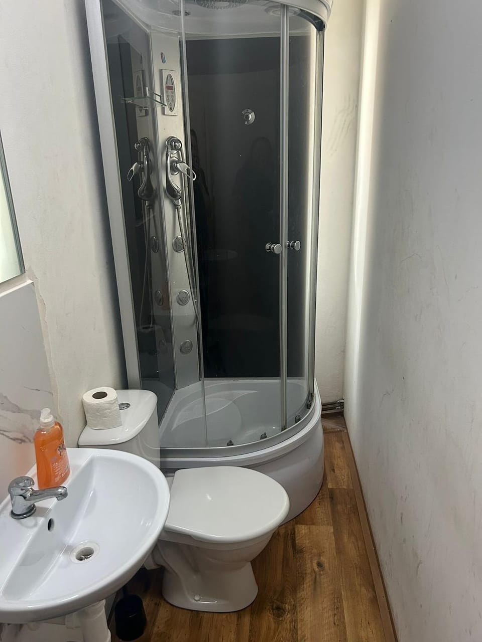Toilet, Bathroom