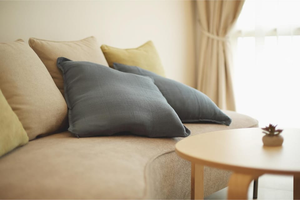 Living room, Seating area