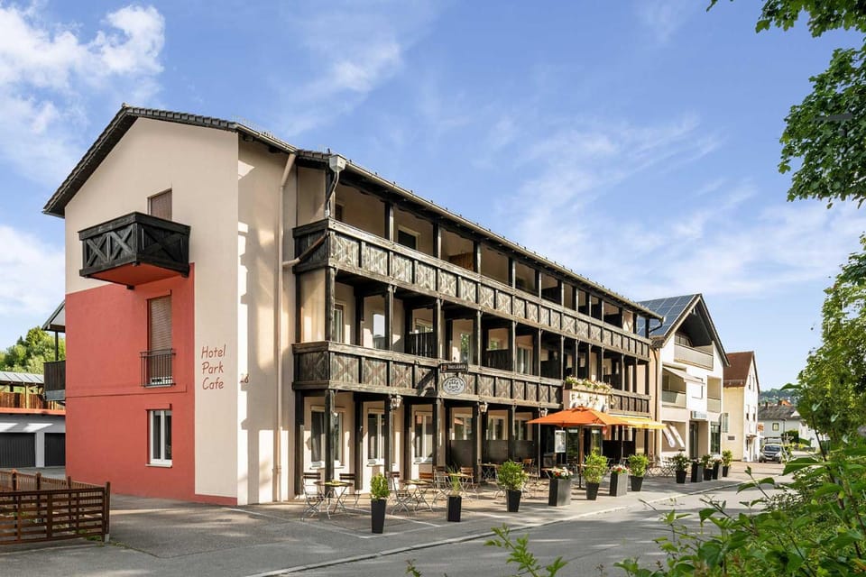 Property building, Day