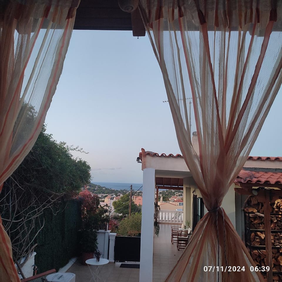 Skyline Serenity Apartment in East Attica Regional Unit, Greece