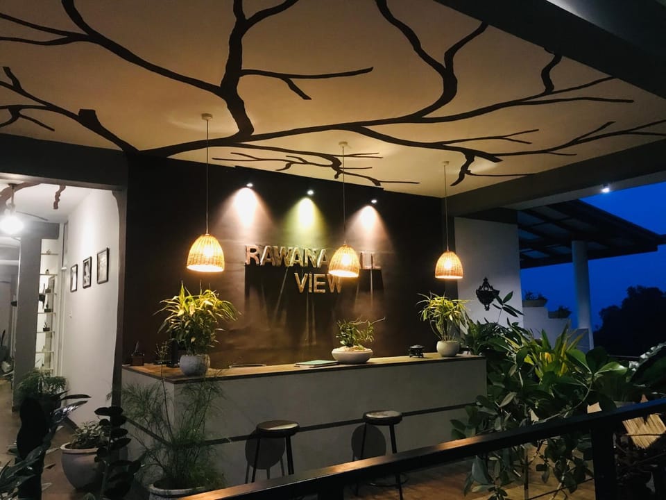Facade/entrance, Night