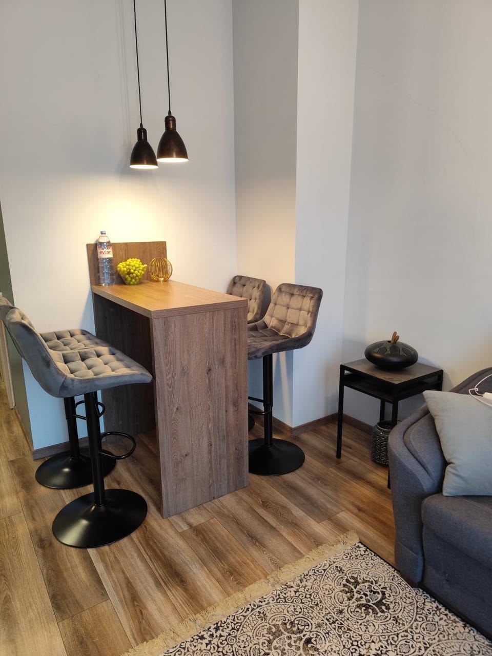 Living room, Seating area, Dining area