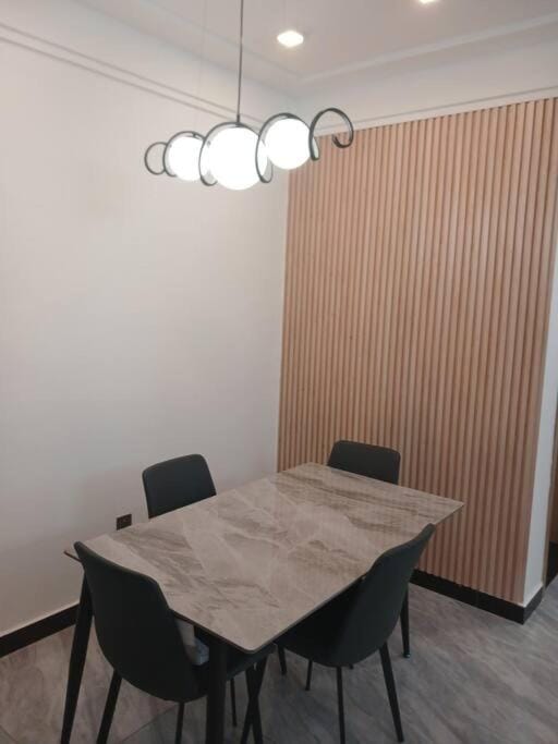 Staroot Kilimani B6-5 Apartment in Nairobi