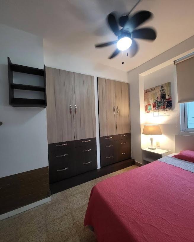 Habitaciones R-6 Bed and Breakfast in Panama City, Panama