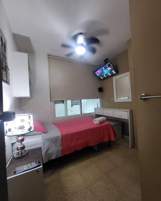 Habitaciones R-6 Bed and Breakfast in Panama City, Panama
