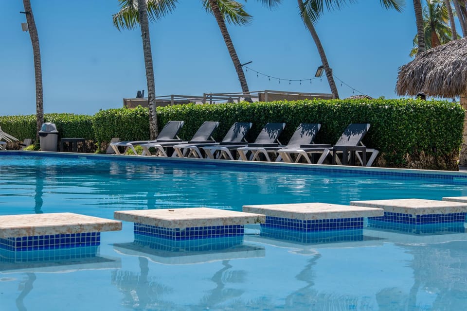Pool view, Swimming pool, Swimming pool, sunbed