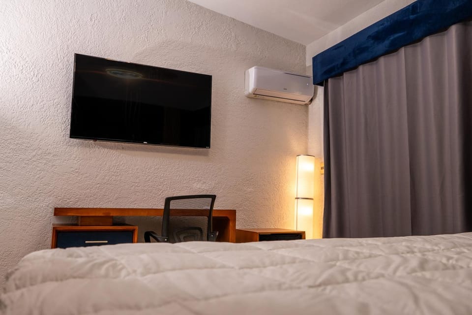 TV and multimedia, air conditioner