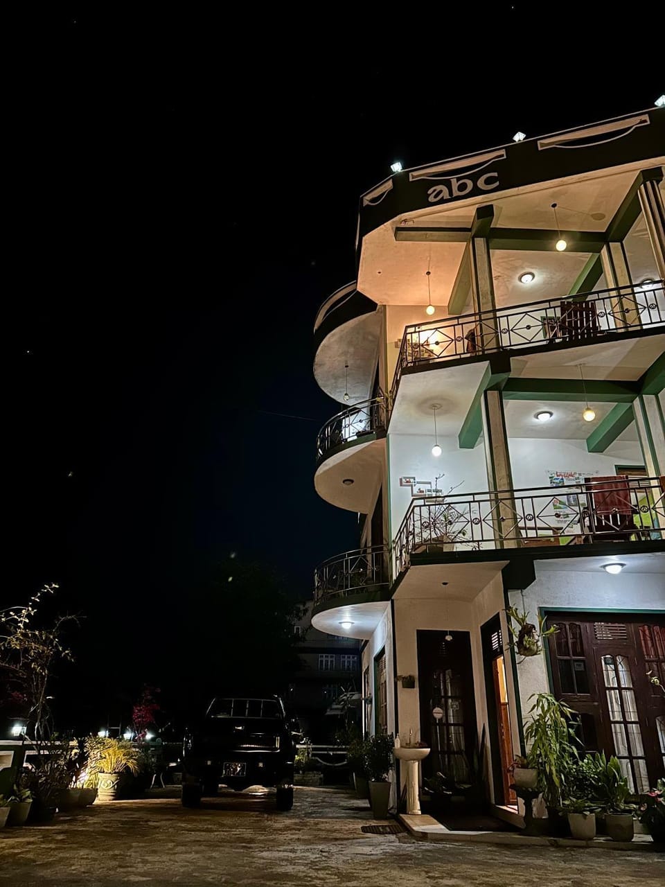 Property building, Night, Balcony/Terrace