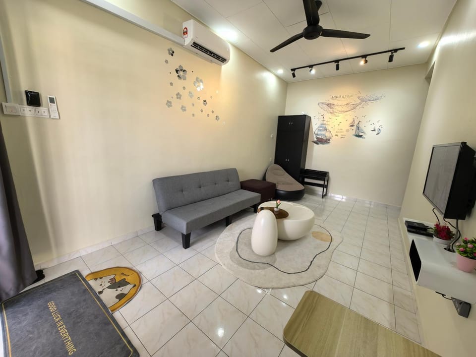 Padang Serai Premier Home House in Penang