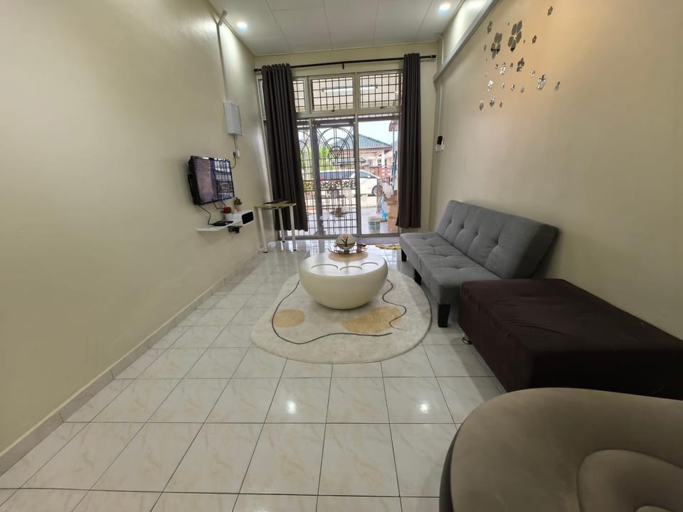 Padang Serai Premier Home House in Penang