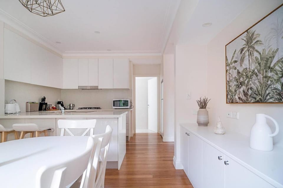 The Newtowner - In the Heart of Newtown! House in Sydney