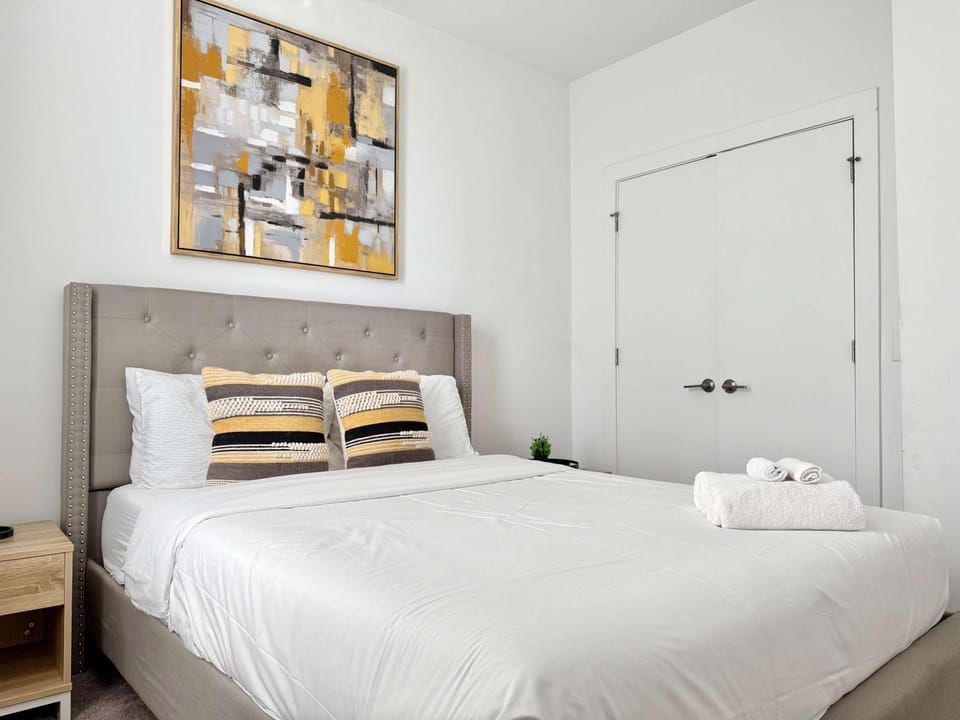 Brand New Condo with Balcony Washer Dryer 542Blvd House in Atlanta