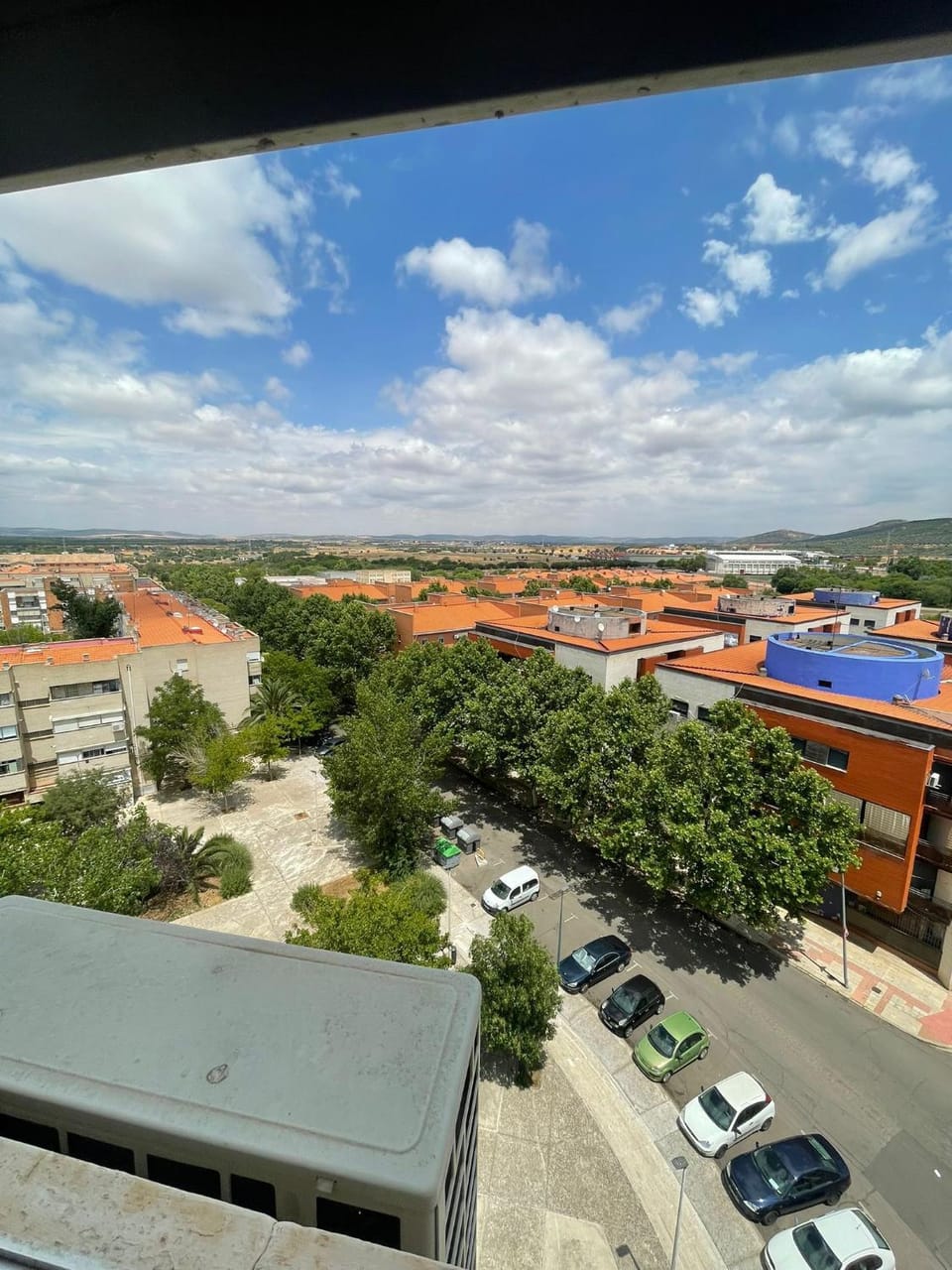 Neighbourhood, Natural landscape, City view, Street view