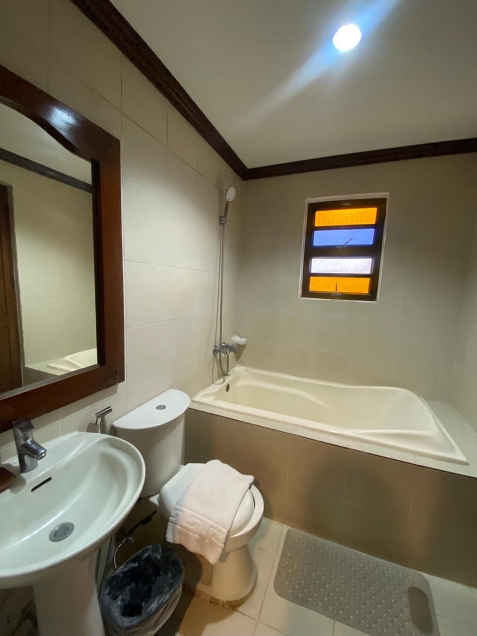 Bathroom, Bath