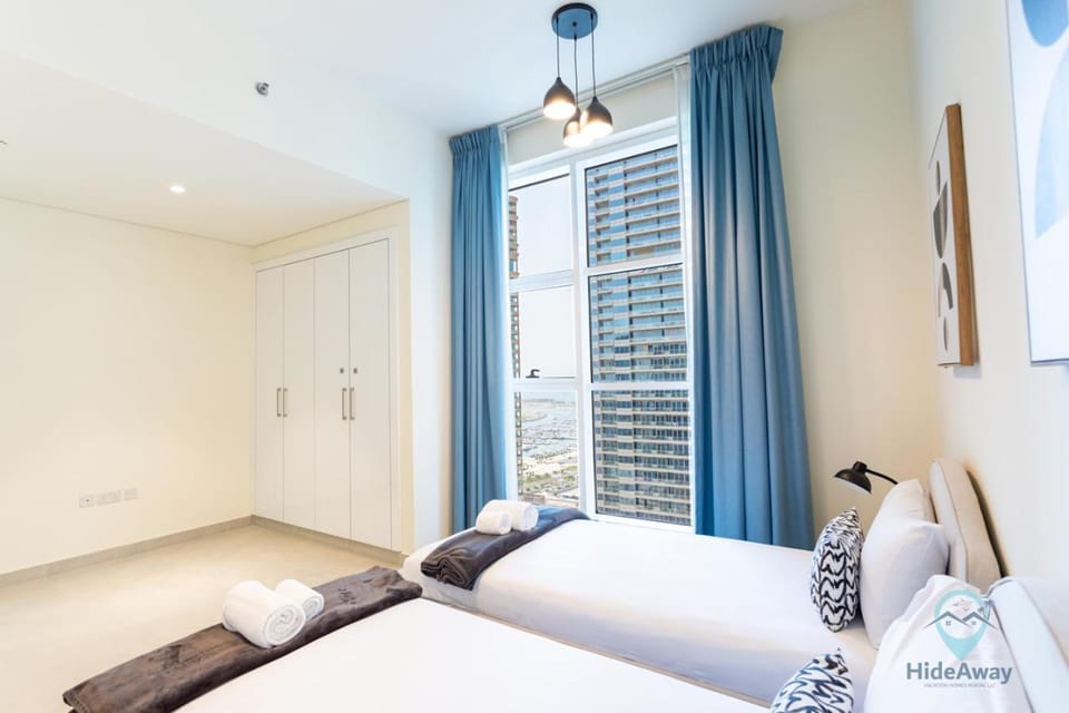 Bed, View (from property/room), Photo of the whole room, Bedroom, wardrobe