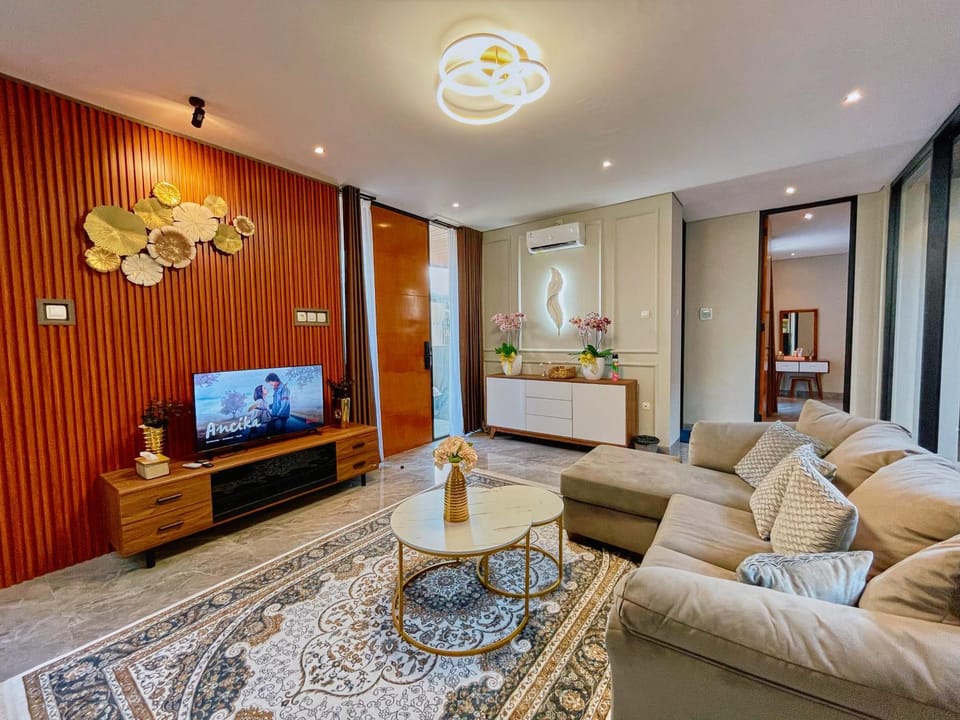 Communal lounge/ TV room, TV and multimedia, Seating area, Evening entertainment