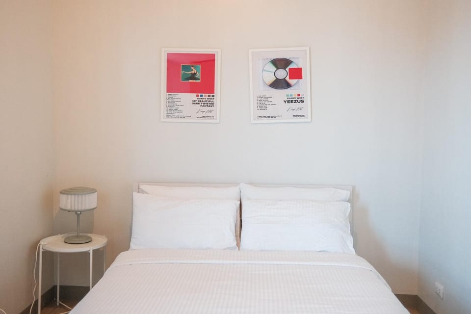 C'Avenue Uptown Parksuites BGC Apartment in Makati