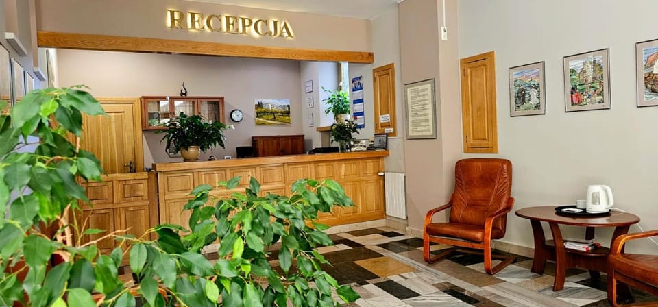 Lobby or reception, Lobby or reception