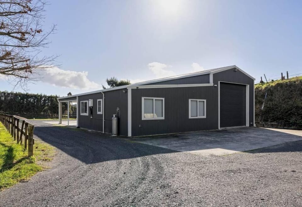 Property building, Natural landscape