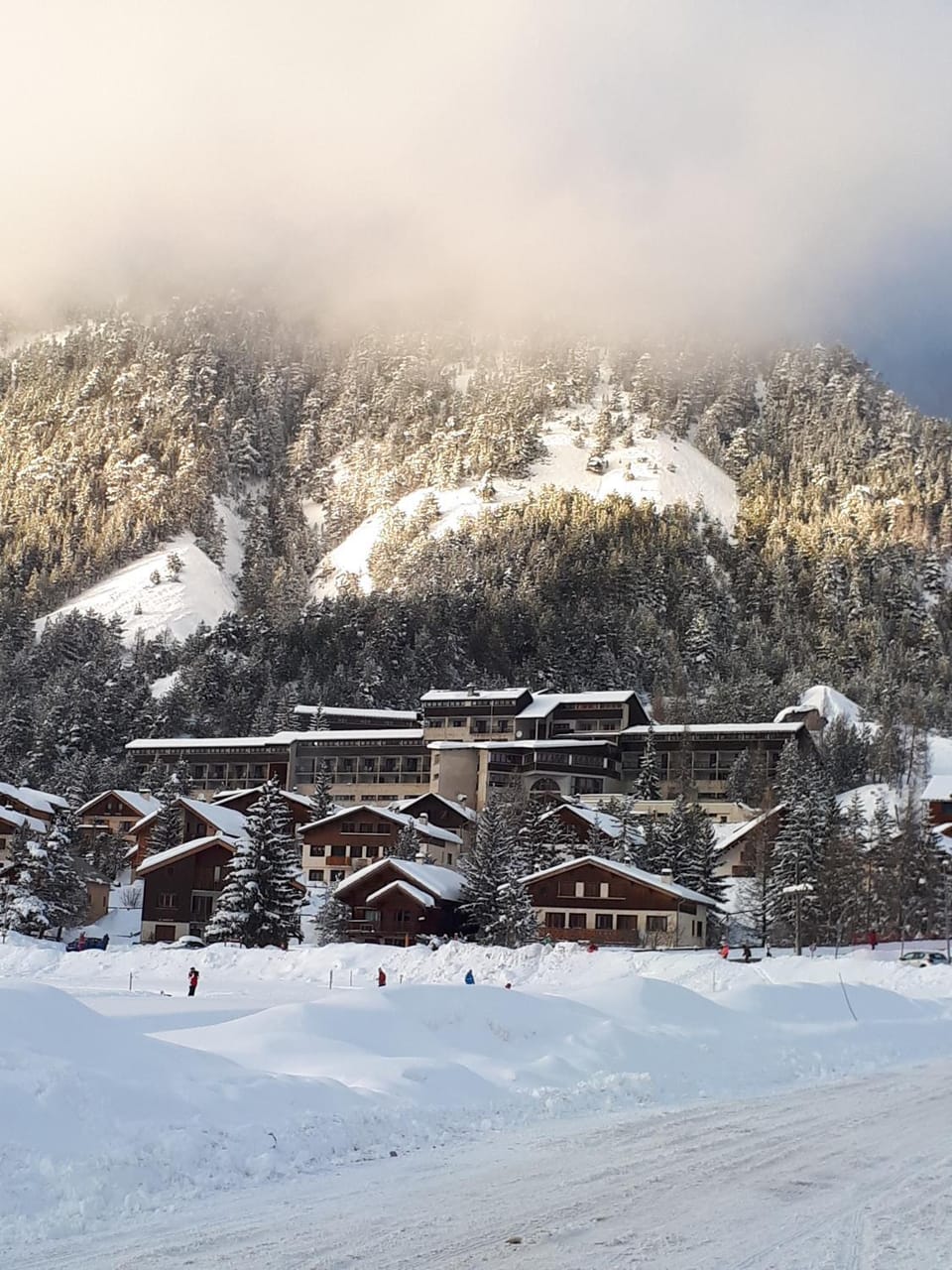 Facade/entrance, Winter