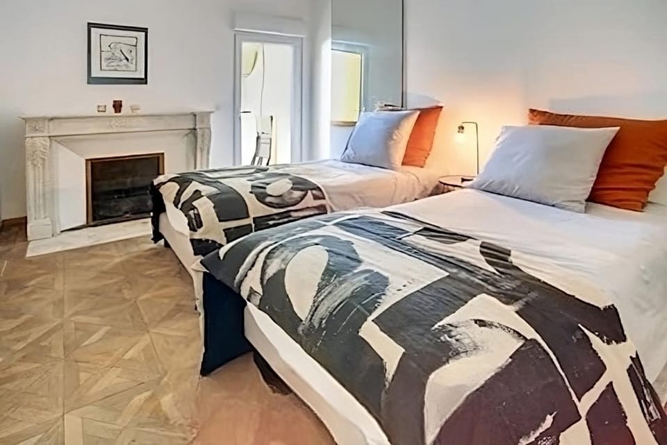 Le cadre royal avec piscine Apartment in Occitanie