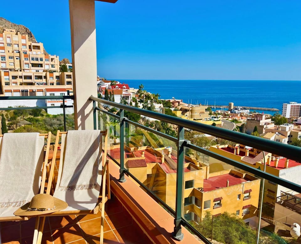 Property building, Day, Natural landscape, Balcony/Terrace, City view, Sea view, sunbed
