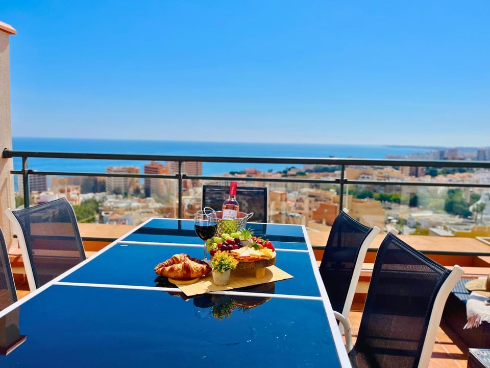 Patio, Day, Natural landscape, View (from property/room), Balcony/Terrace, Dining area, Sea view