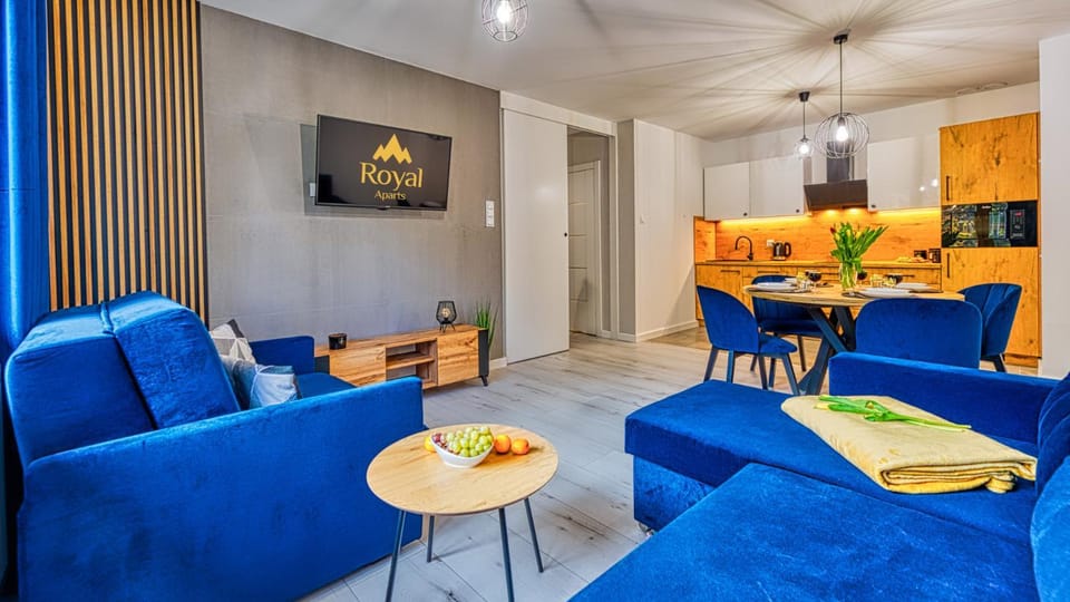TV and multimedia, Kitchen or kitchenette, Seating area, Dining area