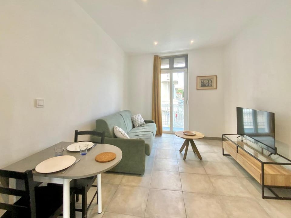 Le Sully, Studio confort en centre & climatisé Apartment in Nimes
