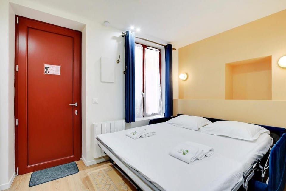 Appartement neuf au coeur de Paris Apartment in Paris