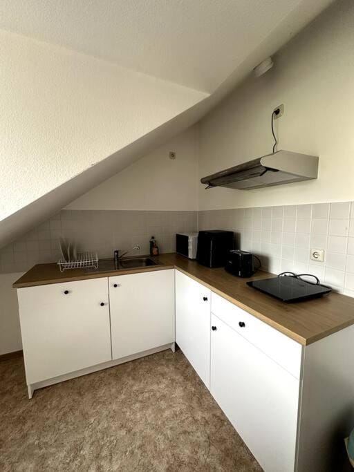 Großzügige 2-Zimmer-Wohnung mit Balkon, ruhige Lage Apartment in Aschaffenburg