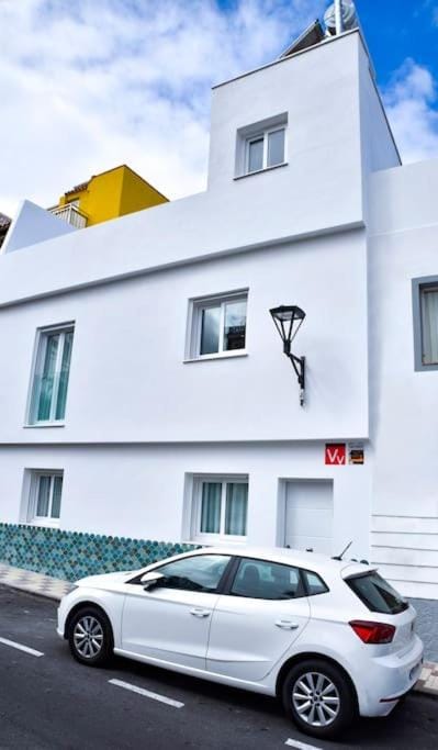 Property building, Location, Parking