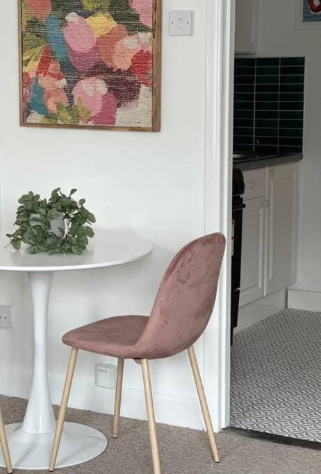 The Nook, Hayling Island Apartment in England
