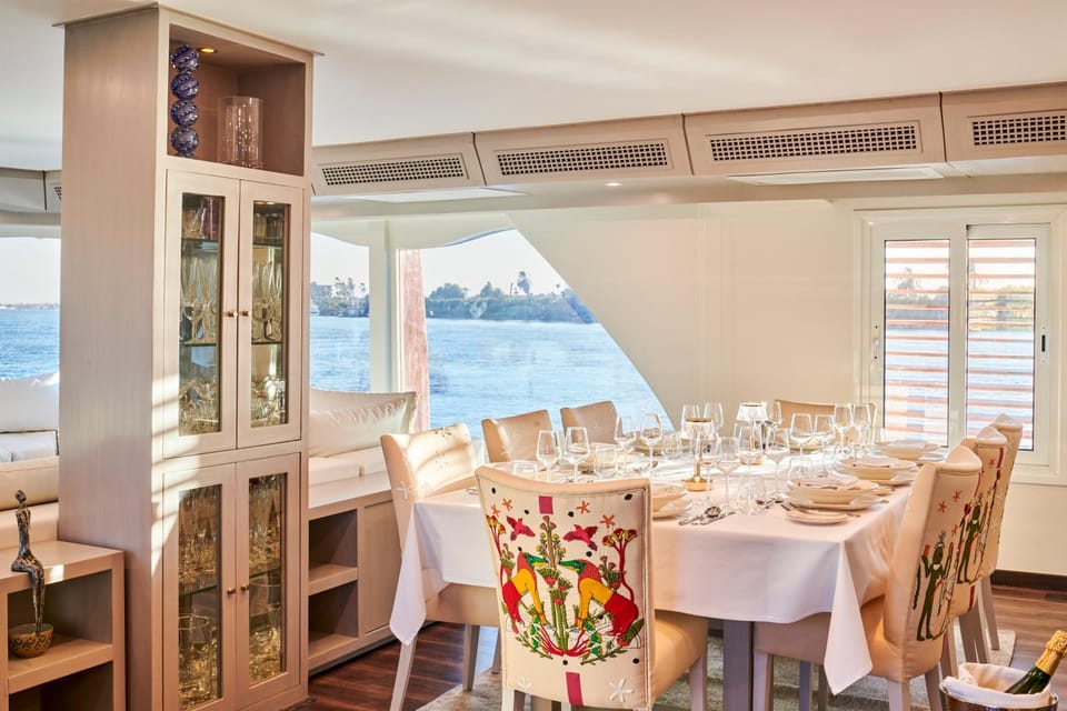 Dining area, River view
