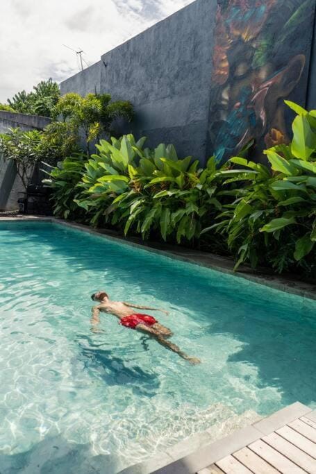 Day, Natural landscape, Pool view, Swimming pool