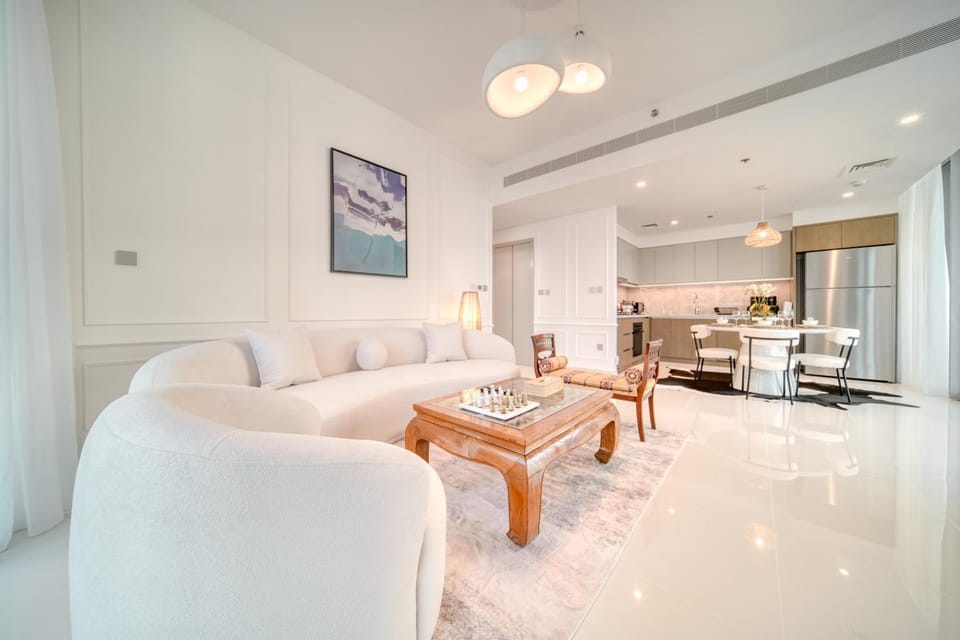 Chic 2BR with Iconic Dubai Eye and Palm Views Apartment in Dubai